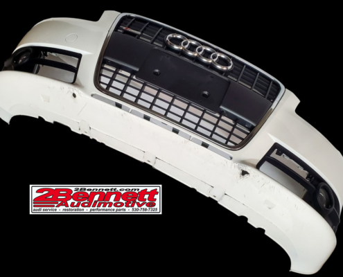 Audi S-Line Front bumper with Grolls and Fog ligt assembly Ibis White.B7